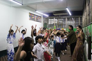 Myanmar Dance