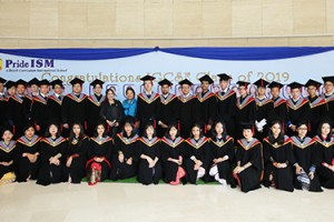 ygn graduation 01